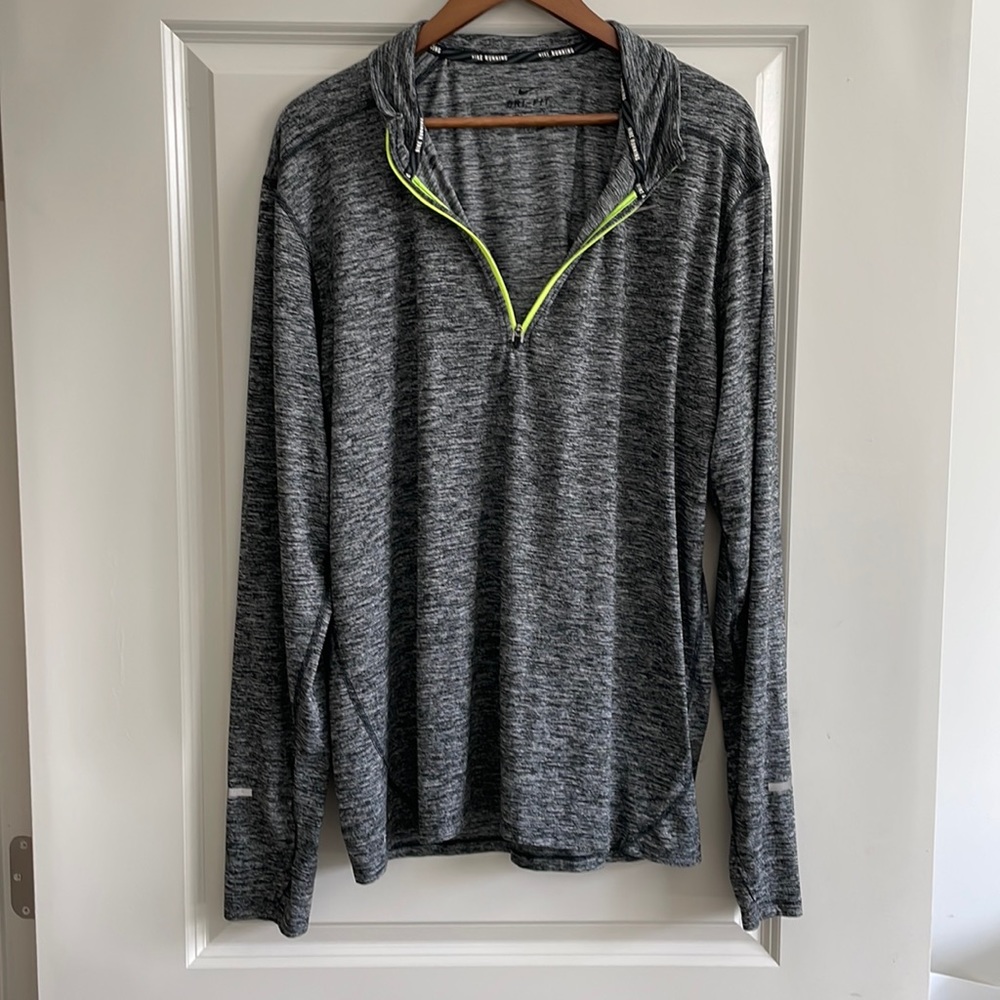 Nike Running Dri-Fit soft stretchXL half zip pullover